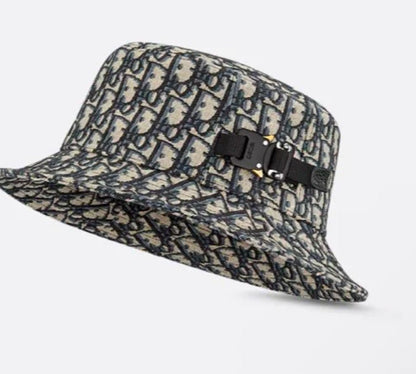 Dior bucket hat