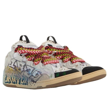 Lanvins curb graffiti