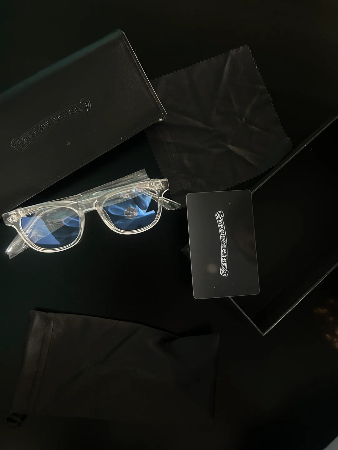 CHROME HEART GLASSES - CLEAR & SILVER BADGES