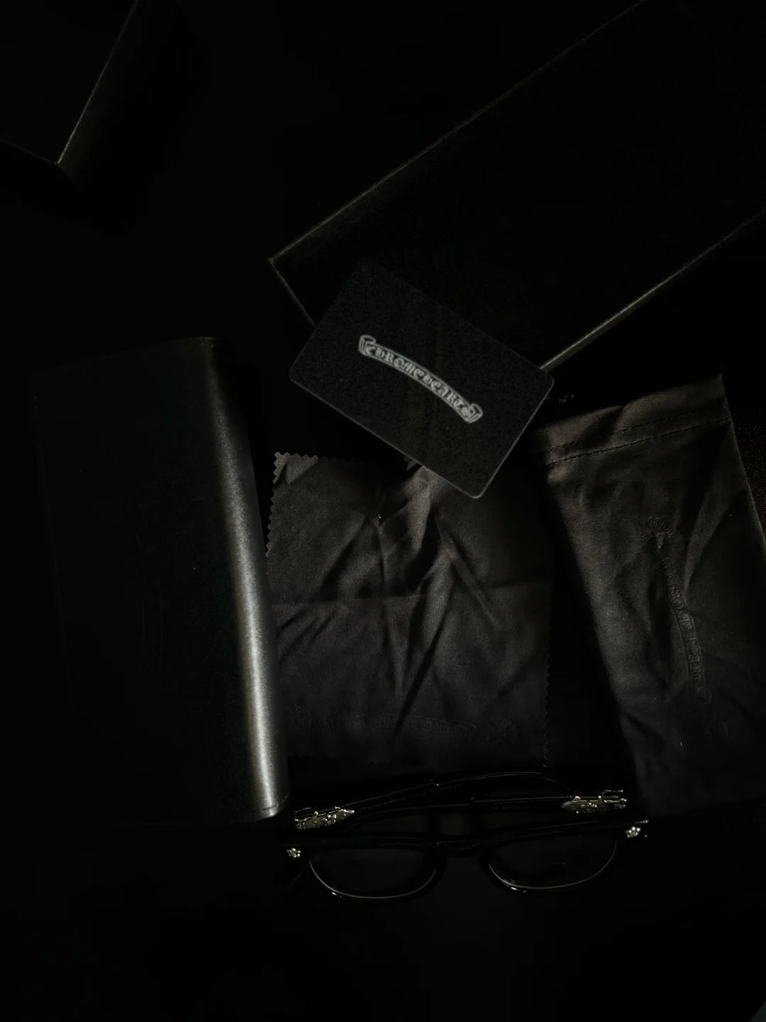 CHROME HEART GLASSES - BLACK & SILVER BADGES