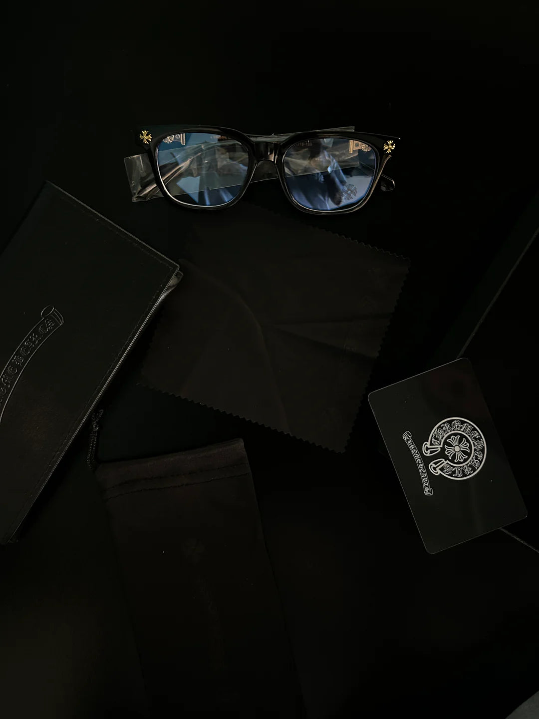 CHROME HEART GLASSES - BLACK & GOLD BADGES