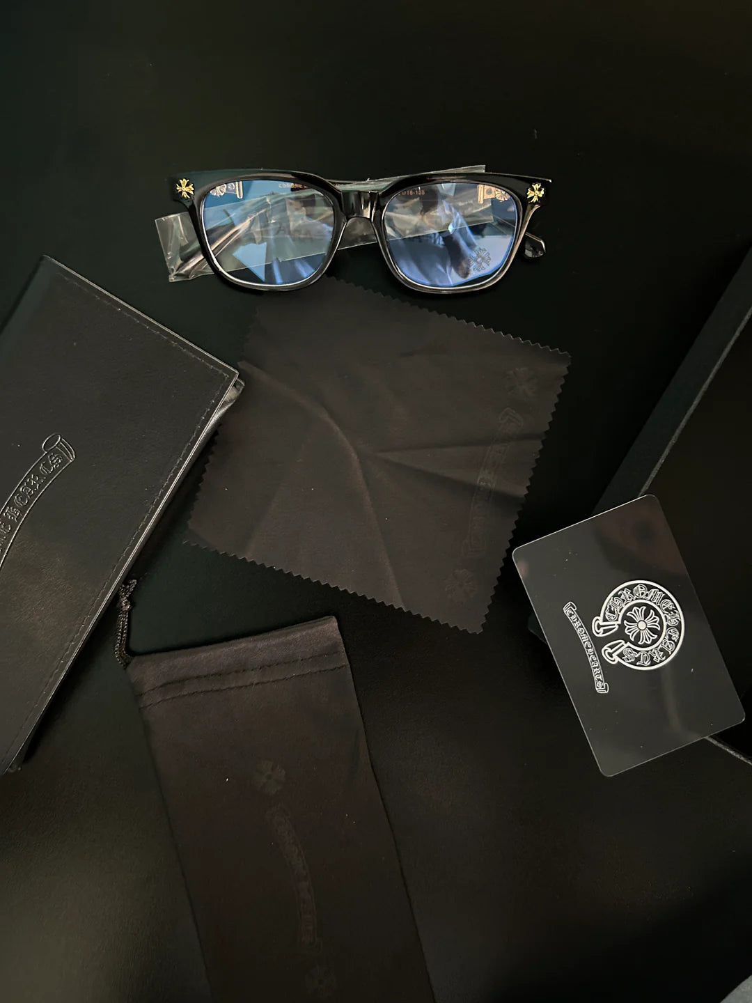 CHROME HEART GLASSES - BLACK & GOLD BADGES